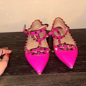 Valentino ballot flat